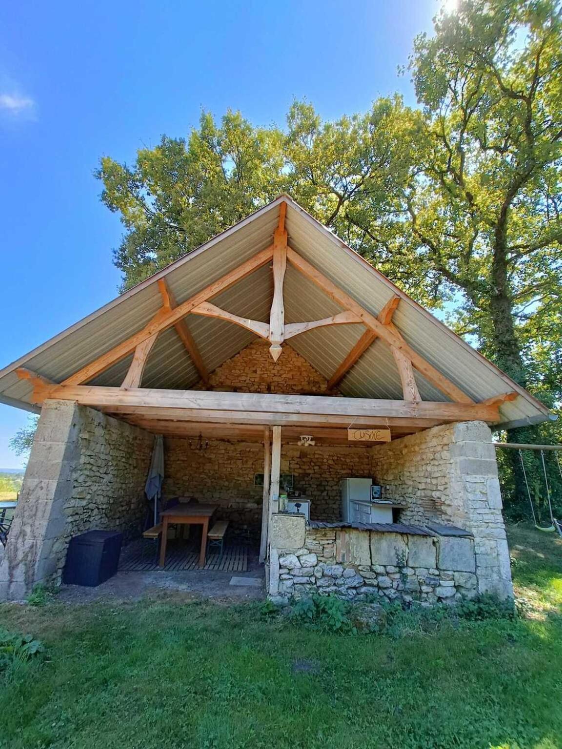 Chambre Coquelicot Bed & Breakfast Auriac-du-Perigord Exterior photo